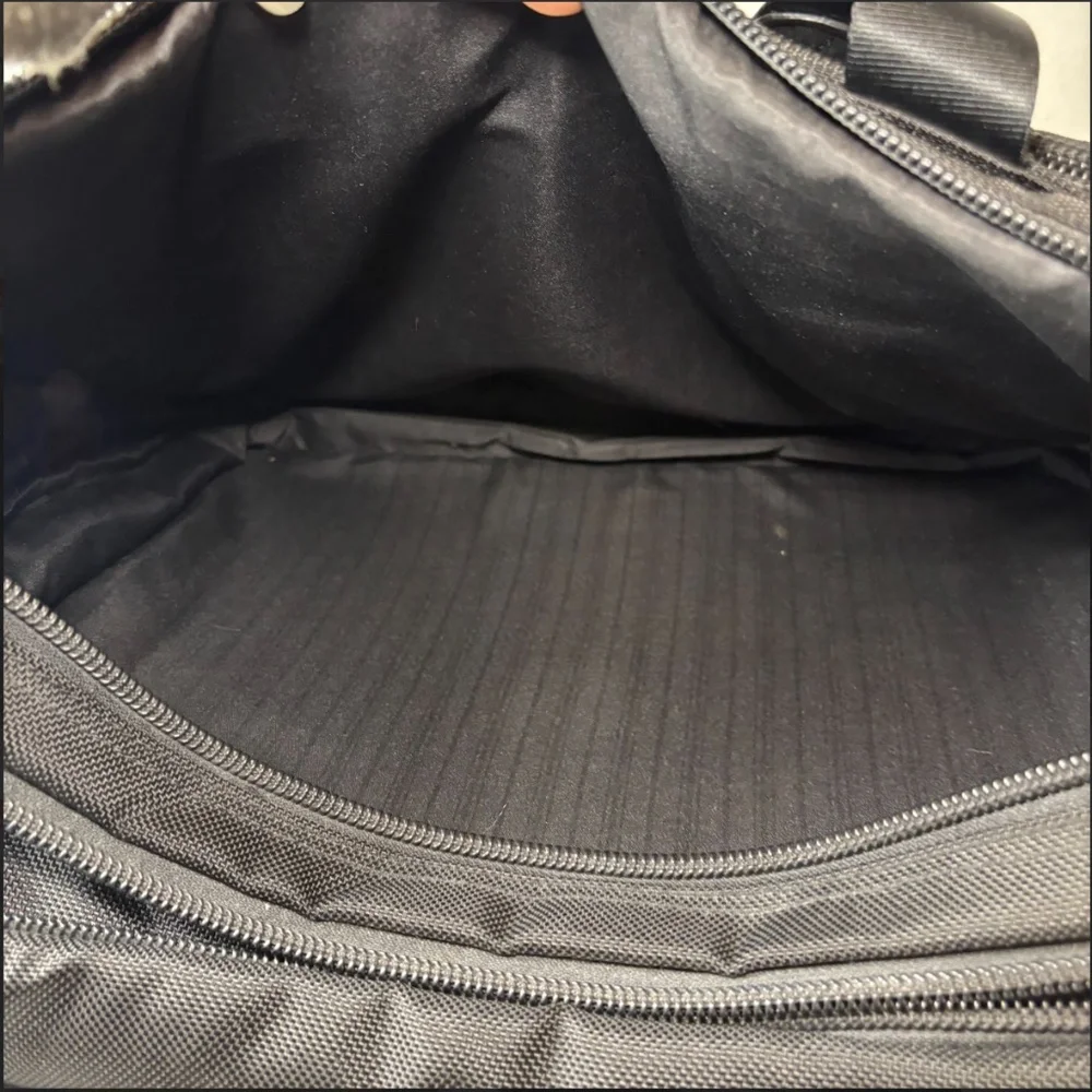 Tumi Alpha Expandable Ballistic Nylon Black Briefcase Messenger Laptop Bag 26160